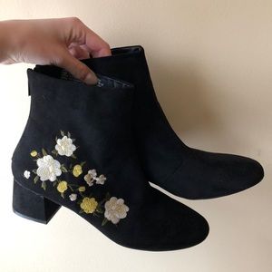 Union Bay embroidered heeled Ankle Boots